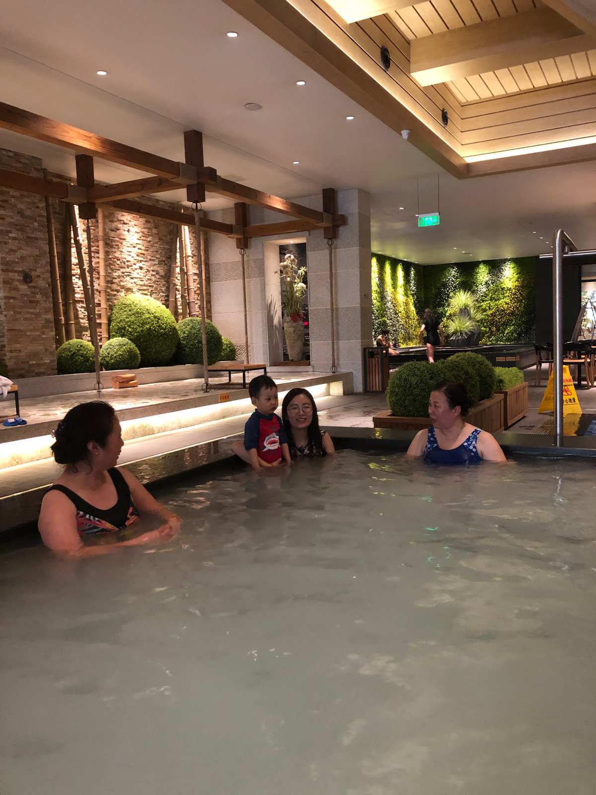 温泉spa经营游戏_温泉馆游戏厅大众点评_温泉spa馆游戏
