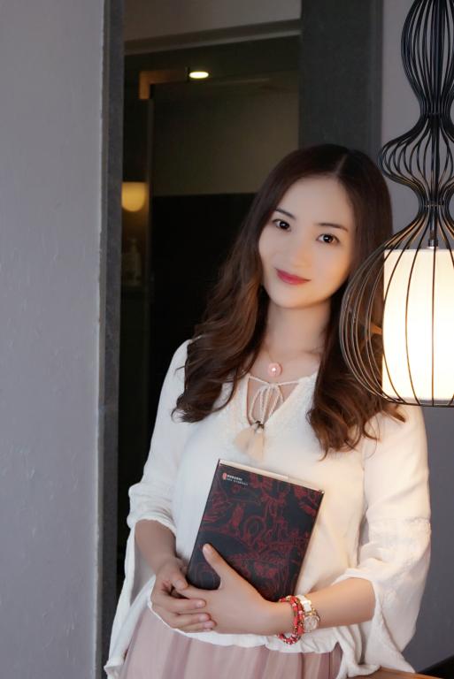 湖南留学生张丽_湖南妹子张丽快播_湖南女孩张丽