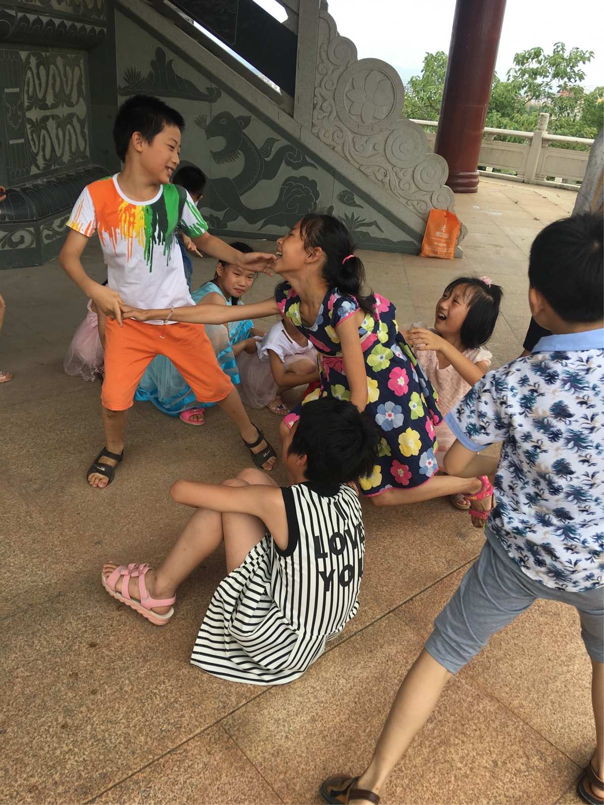 幼儿小班的手指游戏_小学生课间室内小游戏_室内幼儿课间小游戏