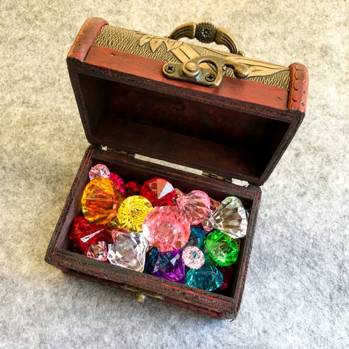 奶块游戏用箱子刷钻石_烧饼游戏大师天天酷跑刷钻石_我的世界钻石箱子怎么做