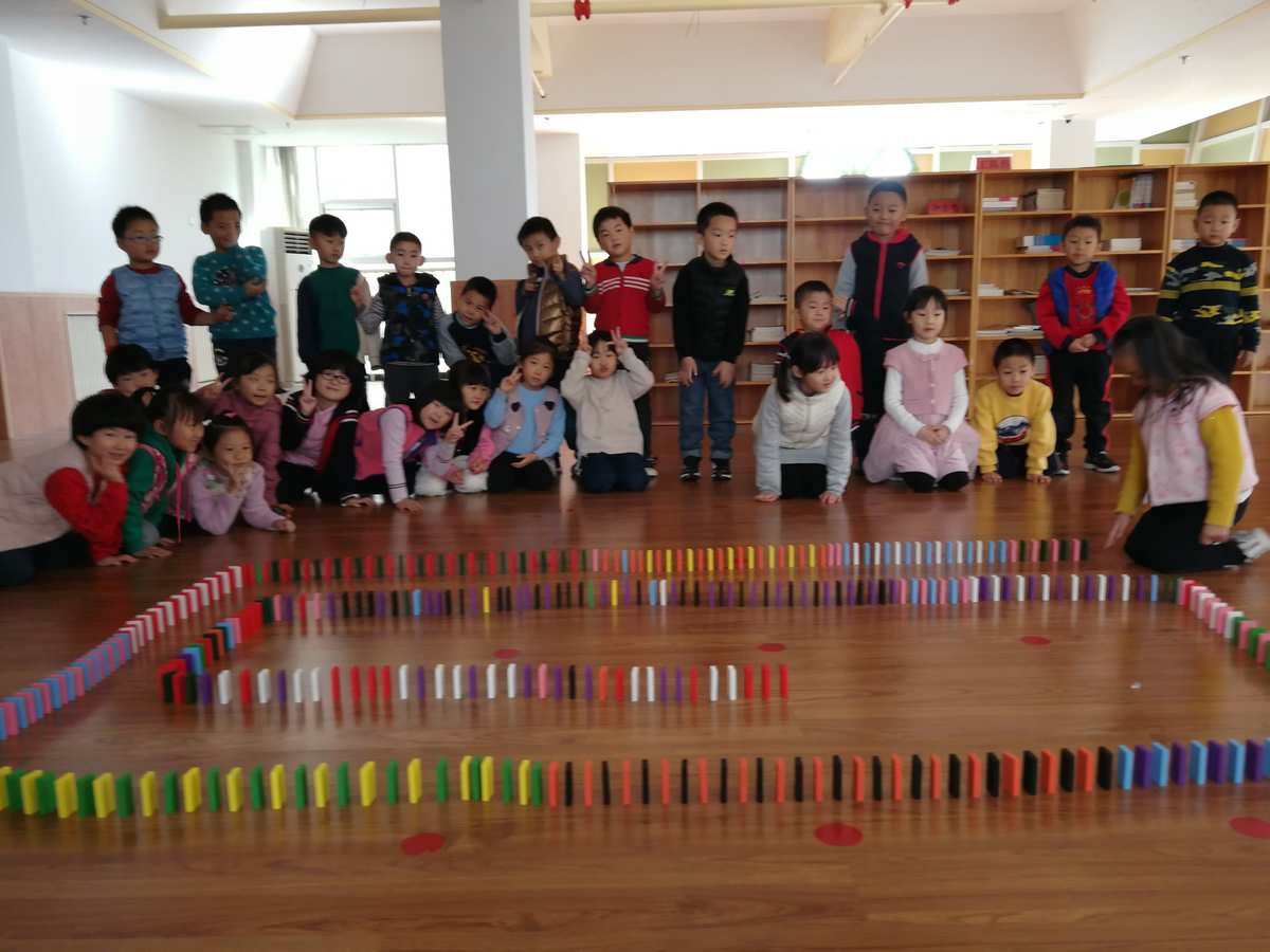 骨牌玩法顺口溜_32张骨牌玩法_多米诺骨牌的玩法