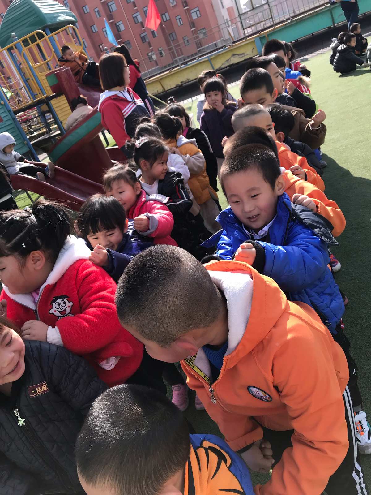 打望游戏：玩法与属性一览
