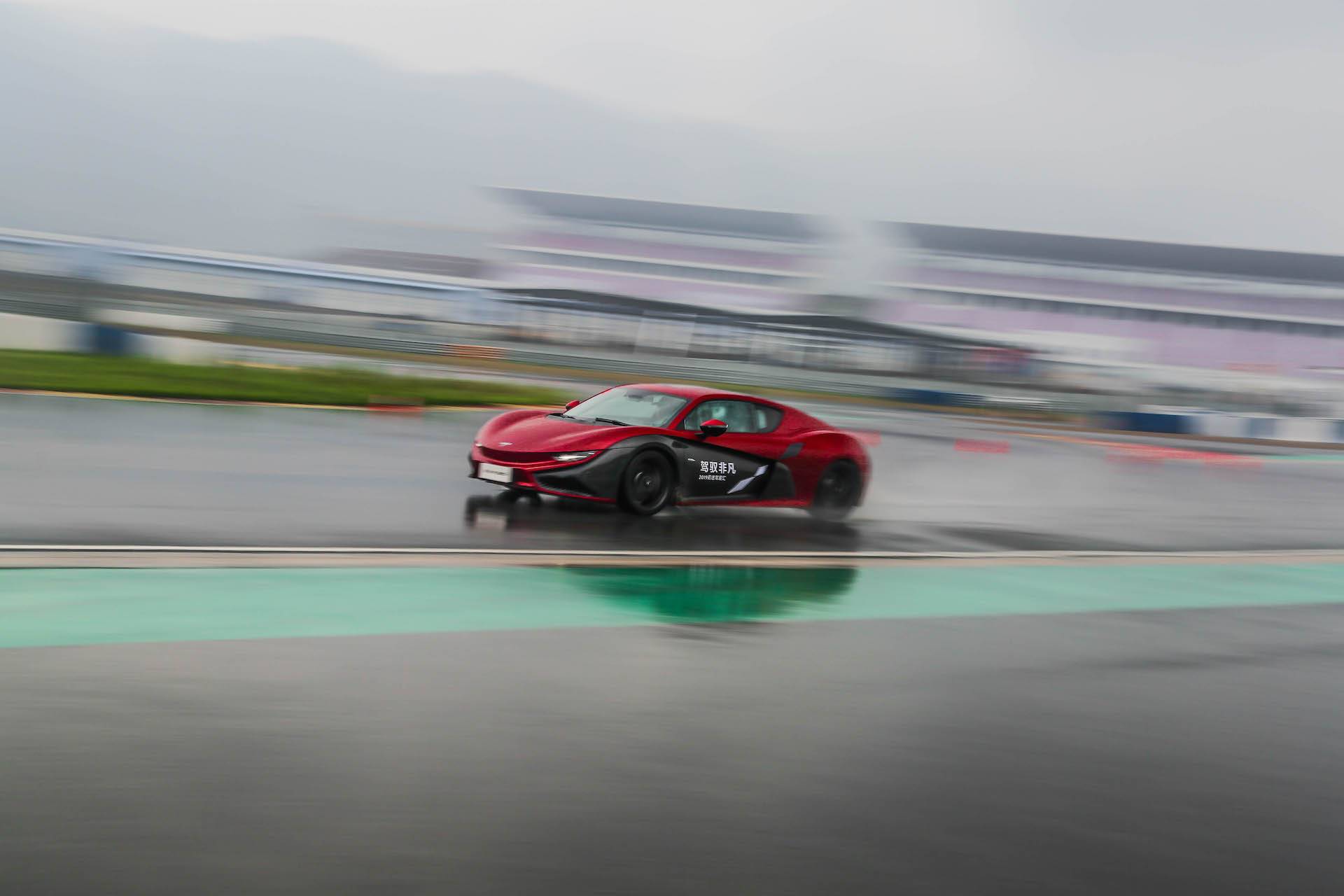 大半挂拉小汽车游戏_大挂车游戏大挂车_牵引挂车游戏