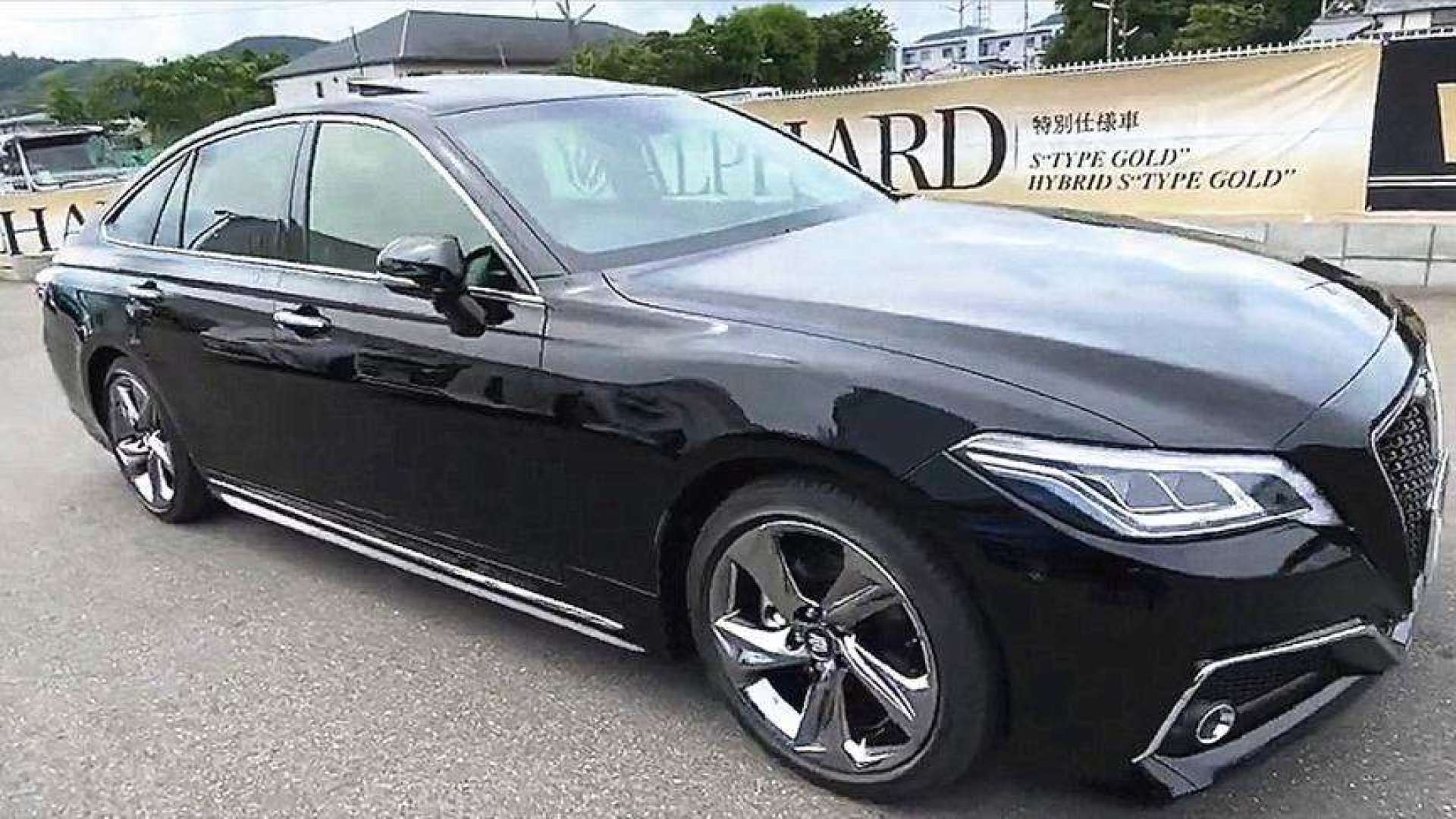 丰田皇冠轿车新款2023款_丰田皇冠_丰田皇冠suv车型大全