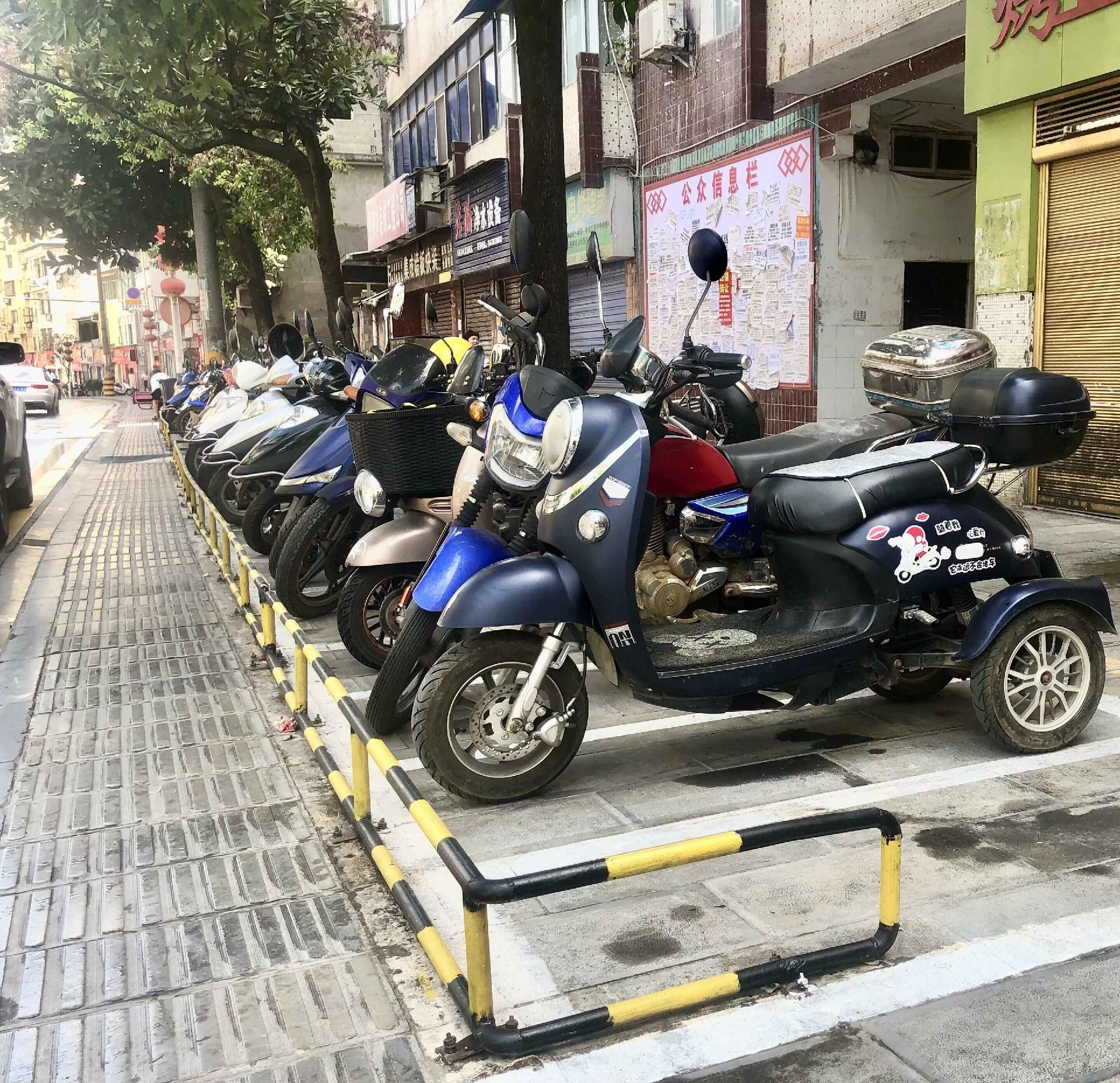 抢车位游戏里的车型_抢车位手游_抢车位游戏