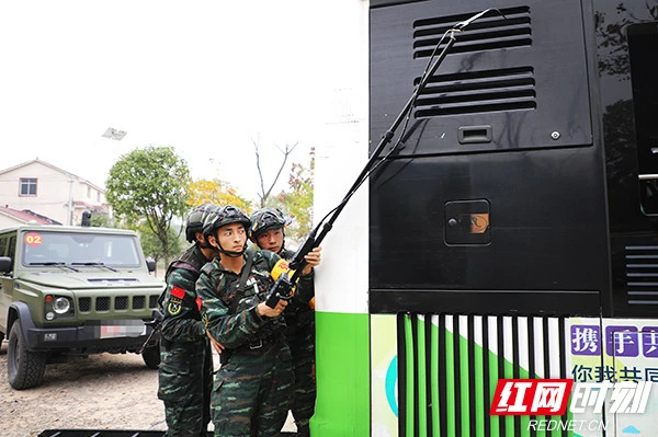 反恐阻击手∨R_反恐阻击手_反恐阻击手下载