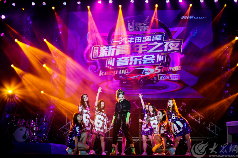 夜色之曲,感受夜生活中的琴弦 夜色之曲,感受夜生活中的琴弦