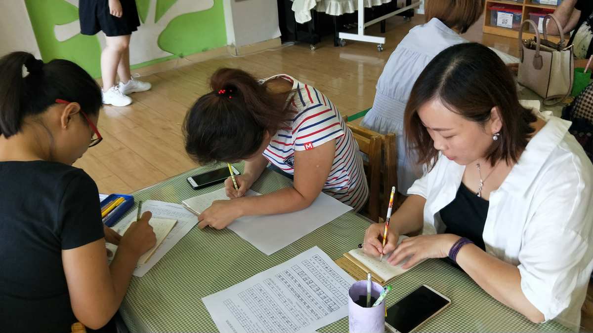 左手app推广二维码下载_二维码推广平台app_左手二维码论坛