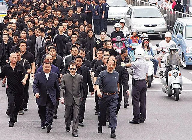 圣安地列斯招小弟有什么用_圣安地列斯怎么招小弟_圣地安列斯召唤小弟秘籍