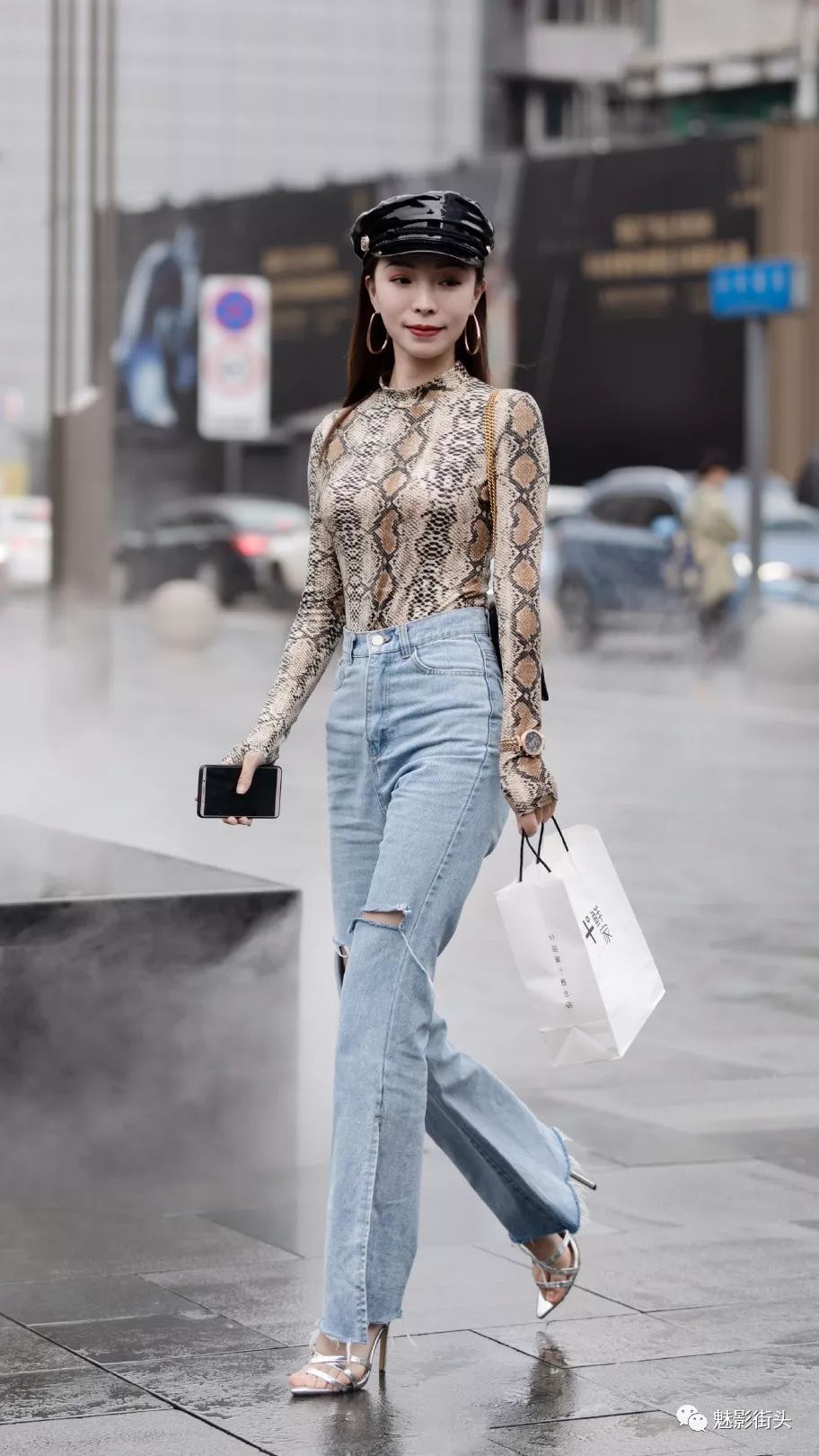 衣美女装店门头照_美女光衣_衣美女照片