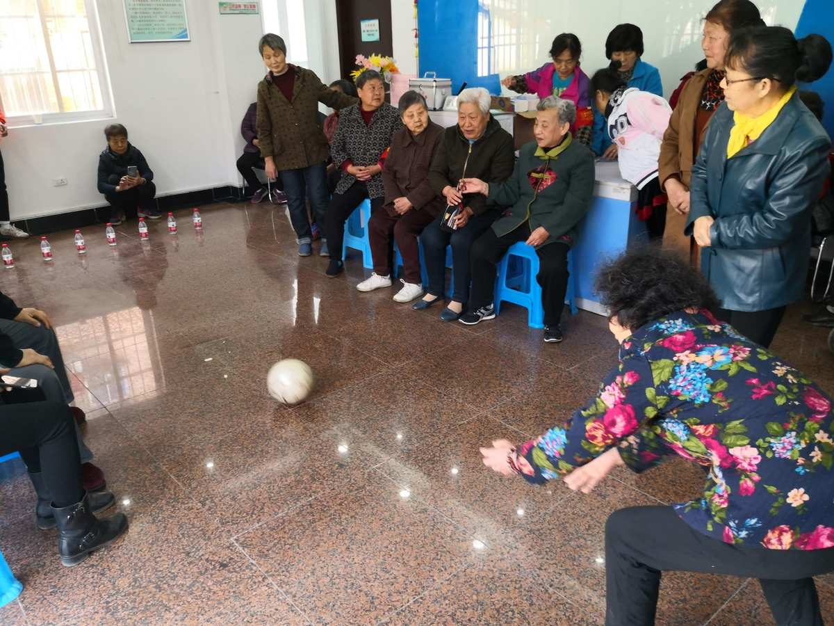 养老院游戏活动大全_养老院老人游戏视频_手机游戏养老剧场