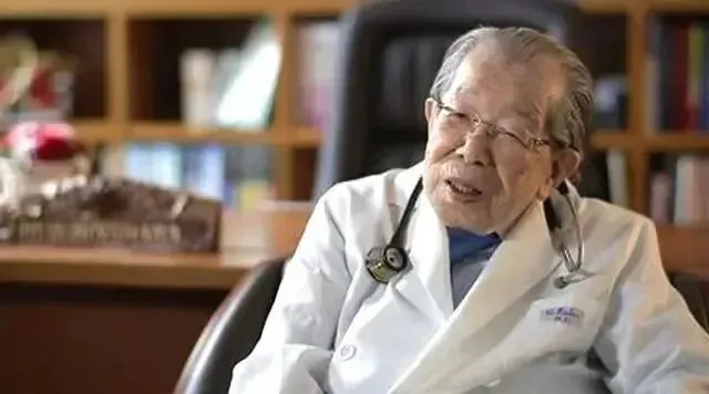 中世纪医生小说_中世纪医生模拟器_中世纪医生题材的手机游戏