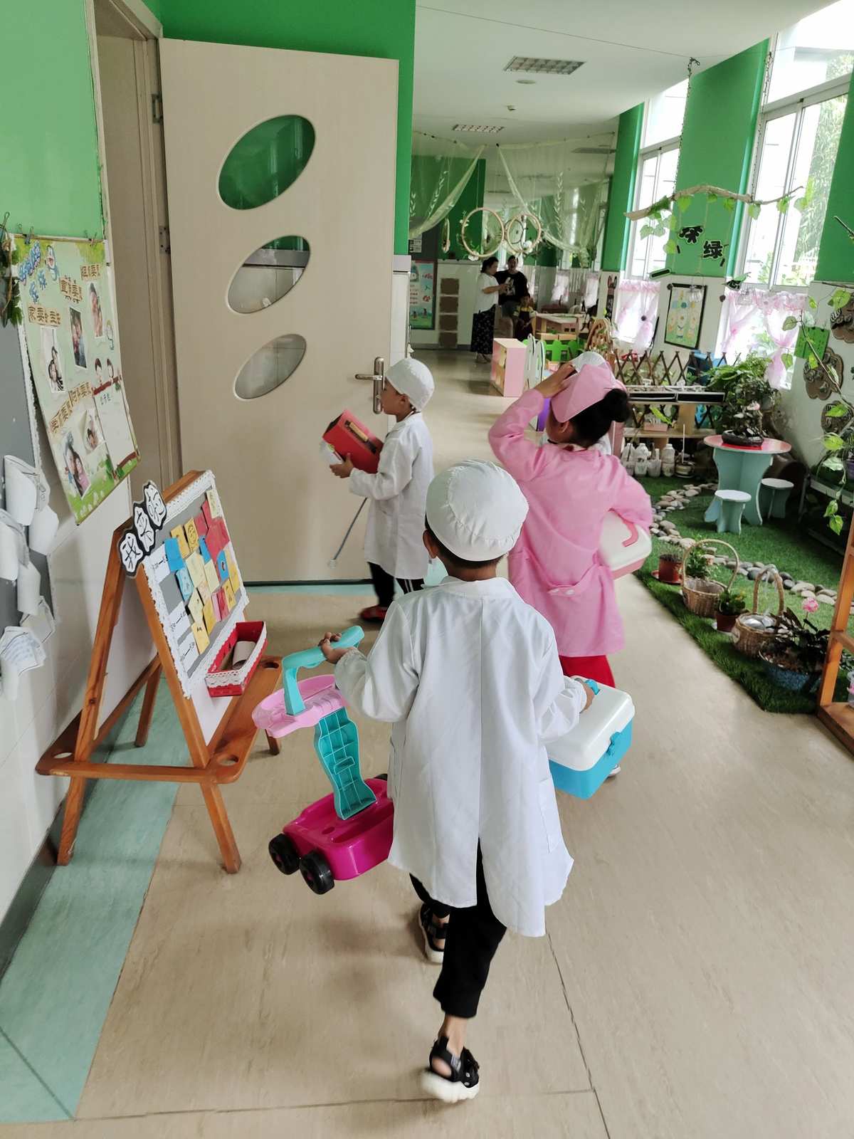 手机游戏吸引青少年的原因_吸引手机游戏孩子玩的游戏_手机游戏如何吸引孩子