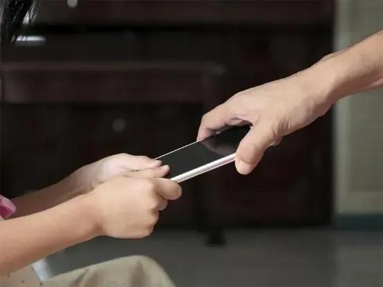 手机玩游戏无响应_手机玩游戏未响应是什么原因_响应玩无手机游戏的软件