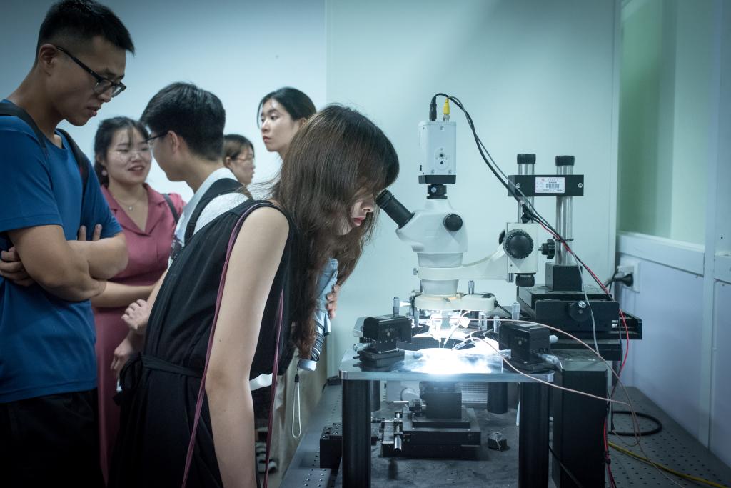 超能学院百度百科_手机游戏超能学院_超能学院攻略