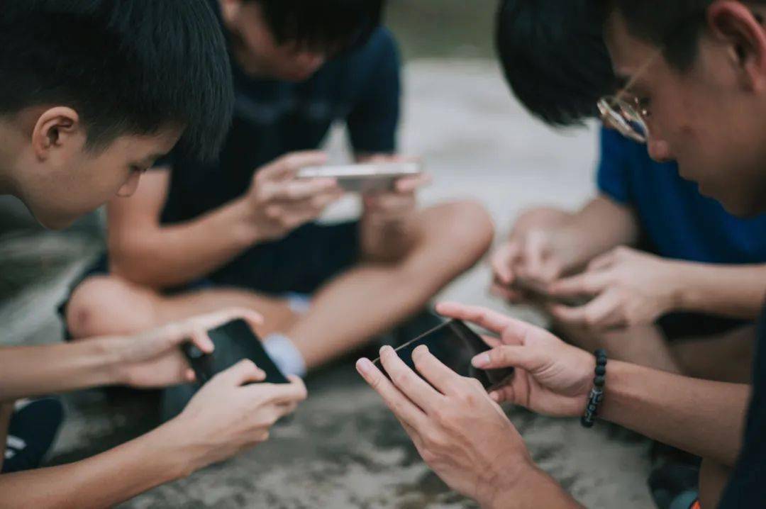 手机游戏上锁_锁游戏的软件_手机游戏加锁软件
