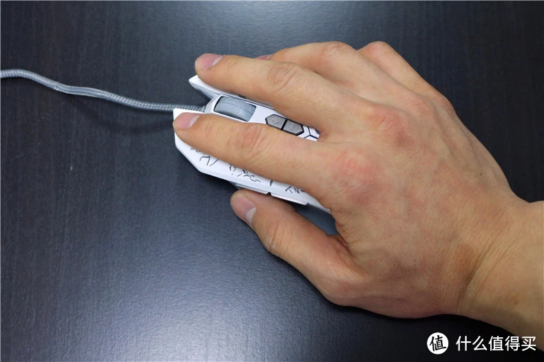 鼠标玩见手机看游戏会卡吗_鼠标连接手机玩游戏_手机玩游戏看不见鼠标