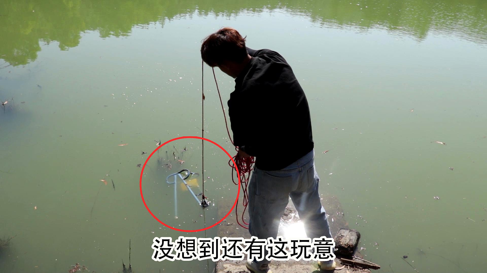 手机游戏跳河打捞_打捞手机跳河游戏叫什么_手机跳水游戏