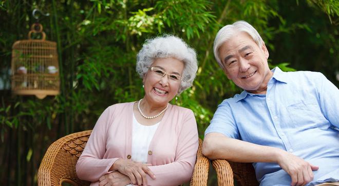 老妇人梦见自己怀孕_老妇人过世怎么写_老妇人