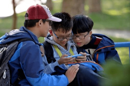 男孩手机游戏推荐_男孩手机游戏有哪些_手机男孩游戏