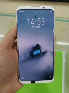 低端卡打手机游戏中能玩吗_中低端手机如何打游戏不卡_低端手机玩游戏