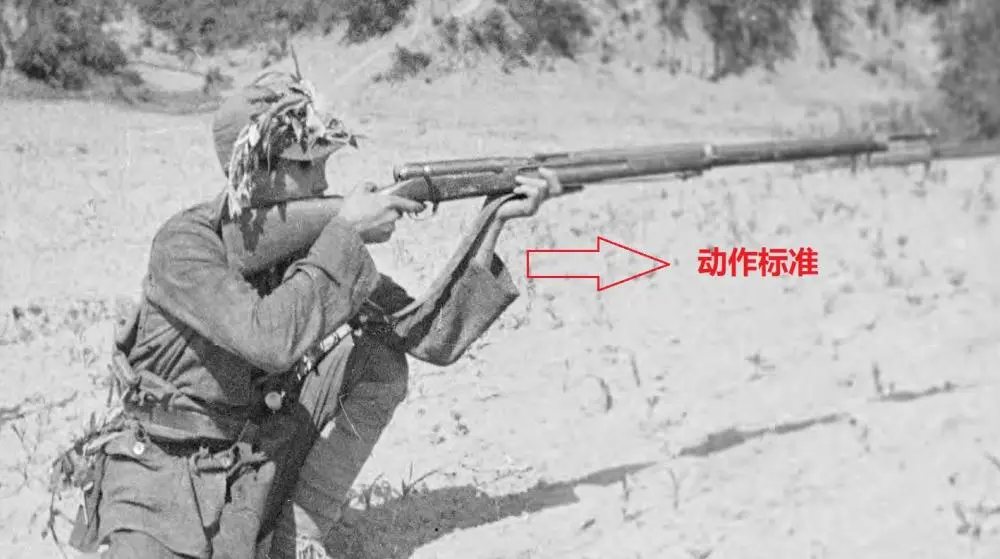 手机游戏推荐日本二战-二战日本的战斗经验：射击技巧大揭秘，团队合作无敌策略