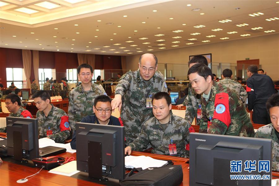 手机玩军备团竞的游戏_小游戏军团_团建军事游戏
