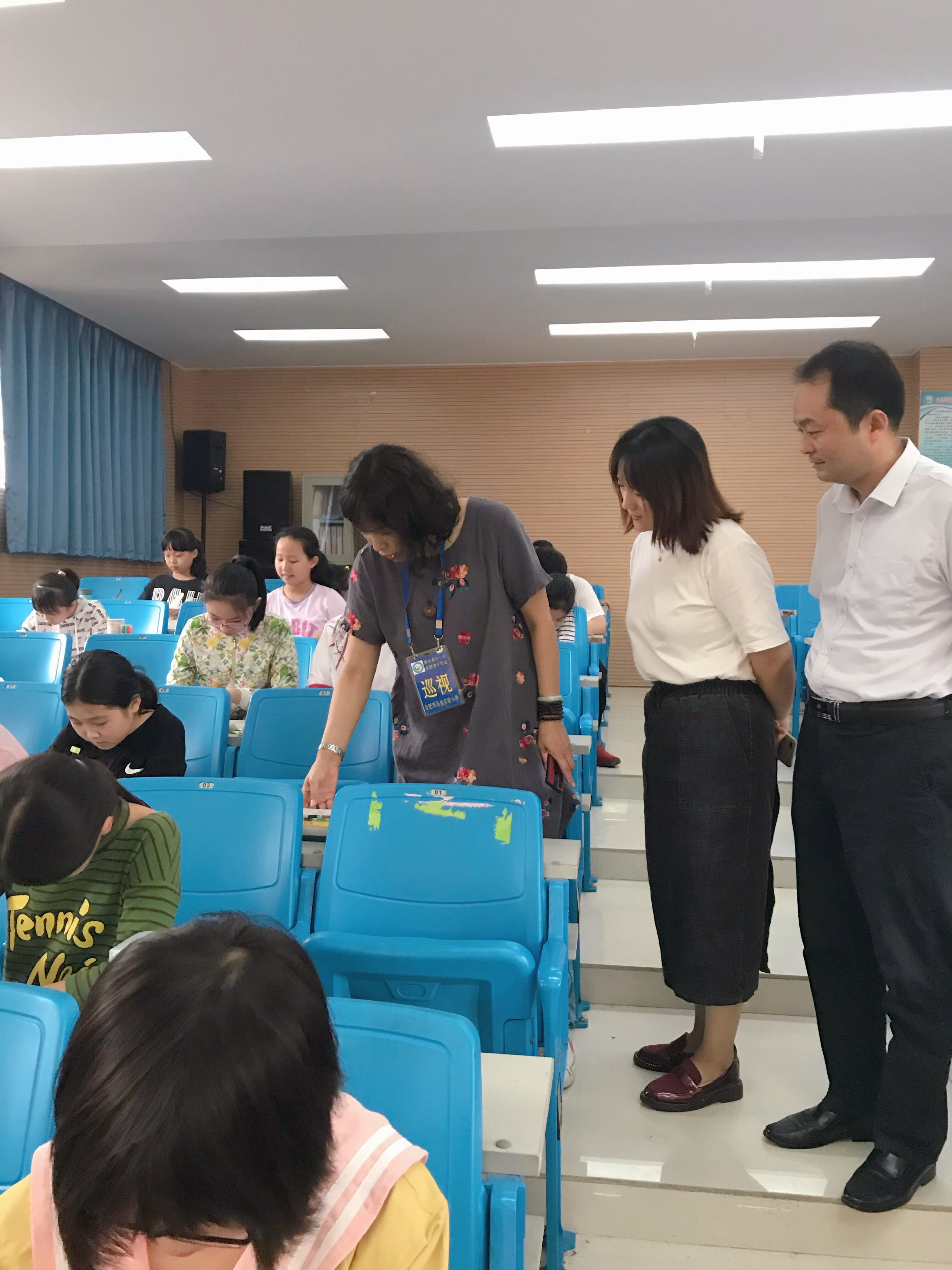 开奖结果查询_开喉剑喷雾剂的功效_1第一次如何给0开