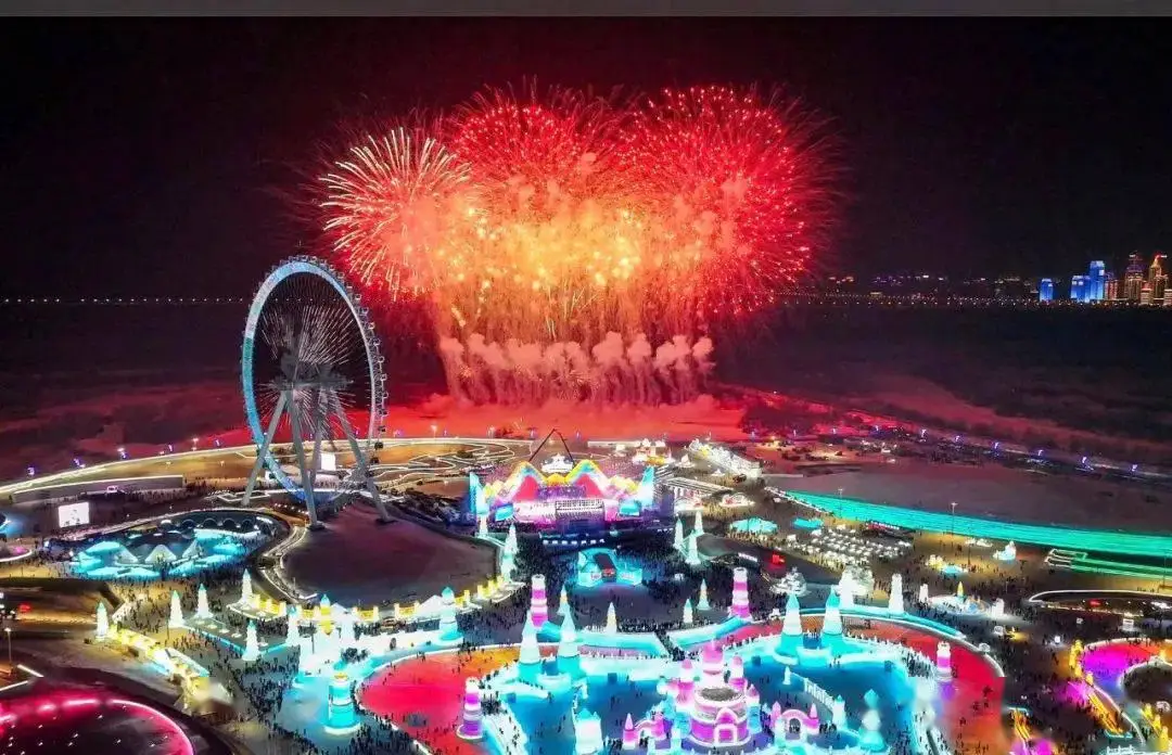 手机游戏打月亮-探险月球：手机游戏带我重返童年梦想