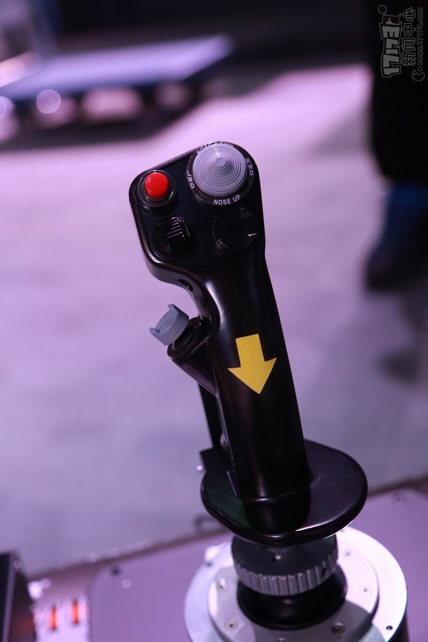 按键手机玩游戏_手机玩游戏是哪个键_玩按键手机游戏的软件