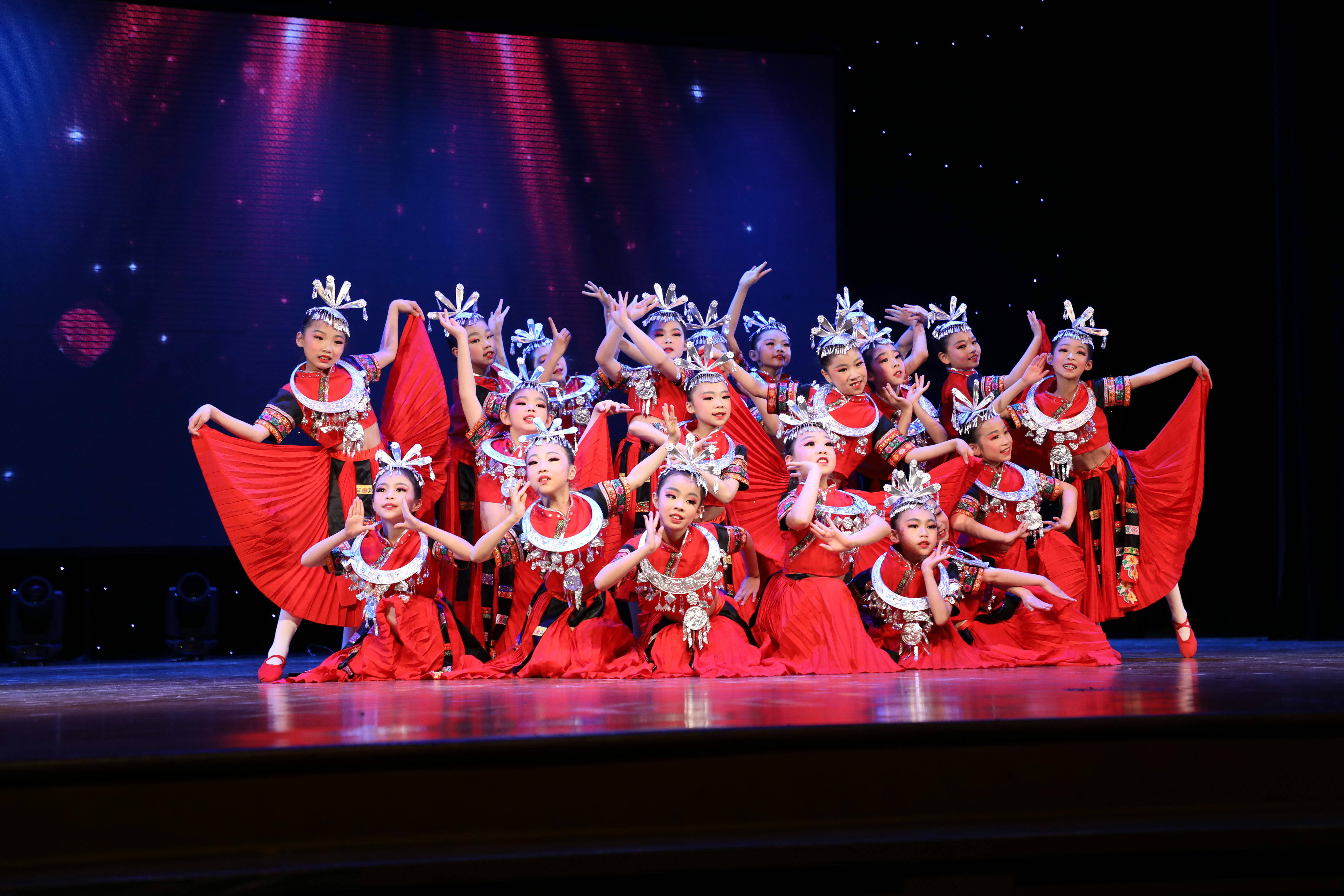 被称为校园银魂的是哪部动漫_校园银魂_银魂完结篇大反派银魂图片