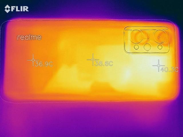 真我手机打游戏_真我手机玩游戏发烫_真我q2手机玩游戏发热吗