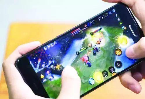 用盒子做吃鸡游戏机_手机能不能玩吃鸡游戏盒子_吃鸡盒子有什么好处