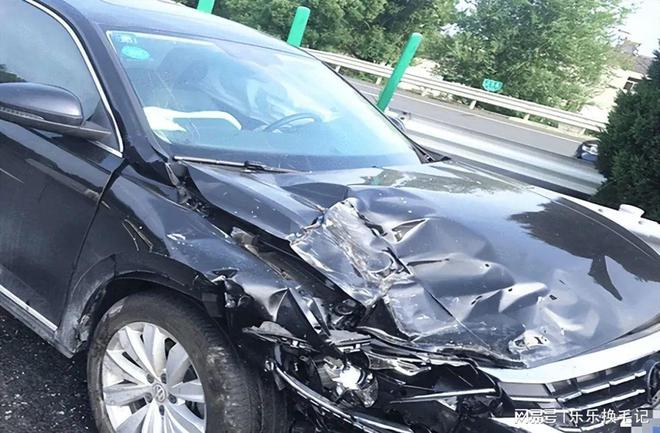 手机汽车碰撞测试游戏_汽车碰撞试验游戏_游戏大全车辆碰撞测试模拟器