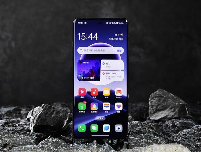 手机玩游戏烧屏出横纹_手机玩游戏烧屏是怎么回事_手机玩游戏屏幕有横向波纹