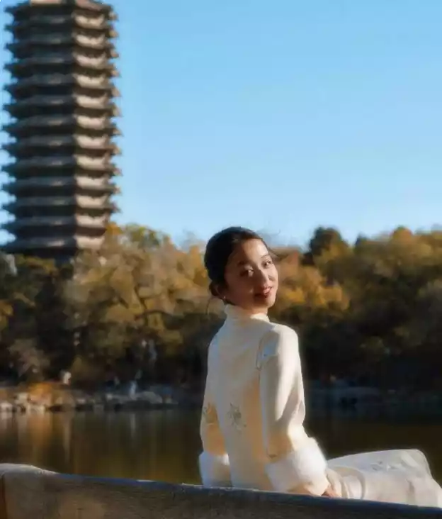 打耳光的游戏app_手机游戏.耳光_打耳光手游