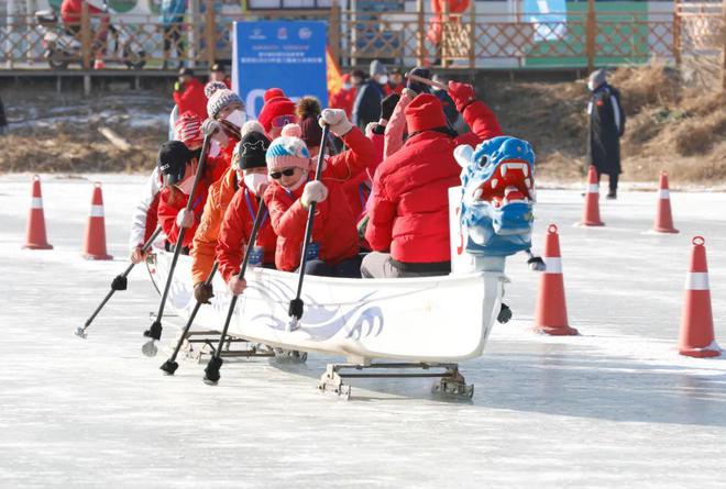 雪地摩托车游戏_手机雪地摩托游戏_雪地摩托游戏机图片
