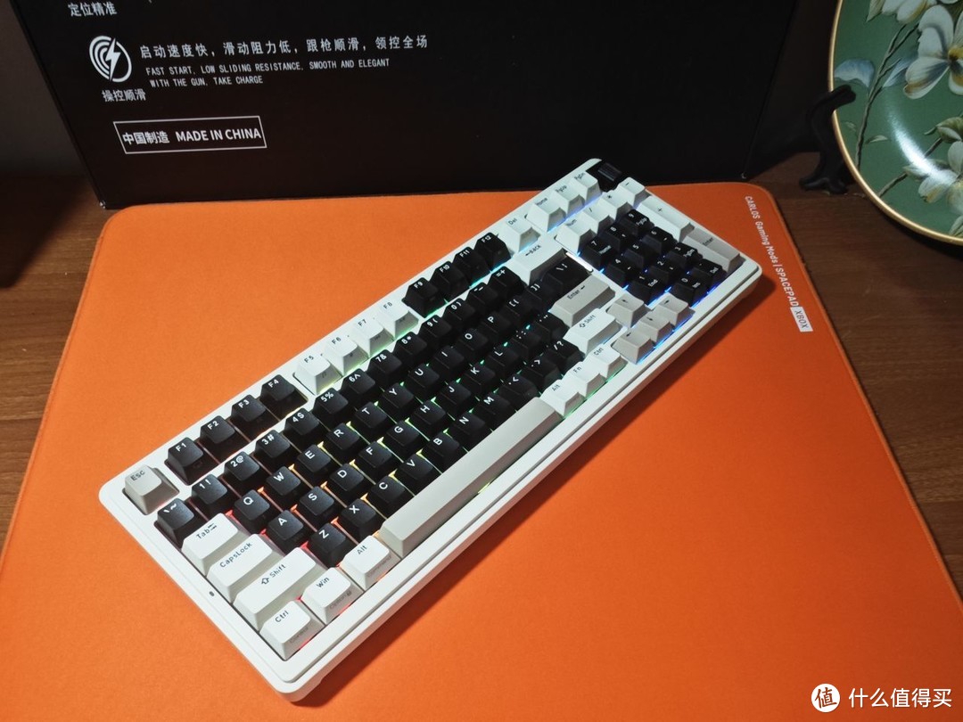 怎么用键盘全屏游戏_手机上游戏键盘怎么开全屏_手机游戏里面键盘怎么调成全屏