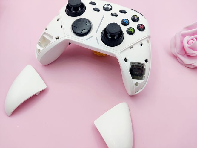 手机游戏吸盘摇杆按键_手游摇杆吸盘好用吗_游戏吸盘摇杆使用方法