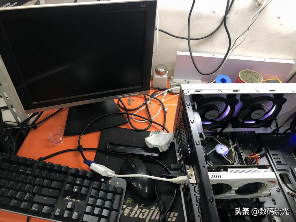 电脑风扇转一下停一下开不了机_下风扇停转电脑机开机没反应_电脑风扇转会停会开不了机