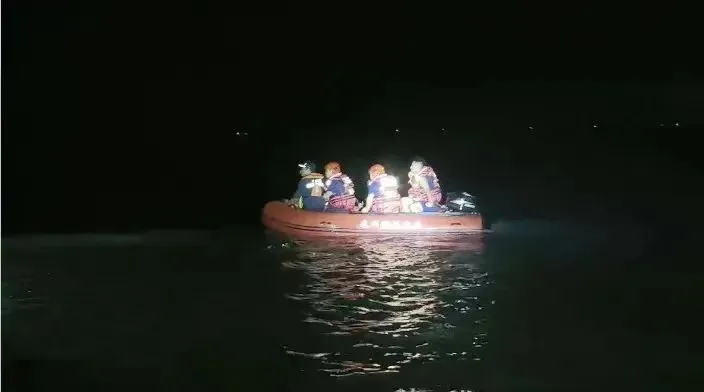 可以赶海的手机游戏_手机拍摄赶海游戏_拍摄手机游戏赶海怎么弄