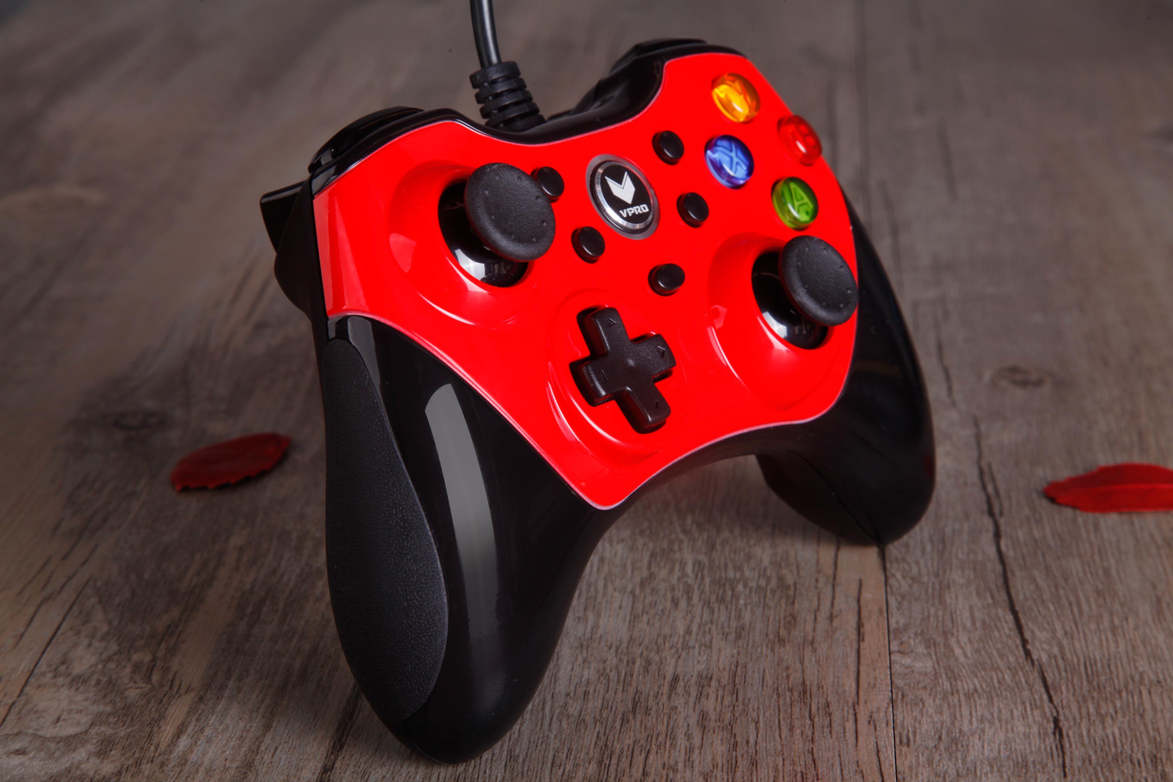 手机游戏手柄分体_手柄分体手机游戏怎么玩_分离式游戏手柄