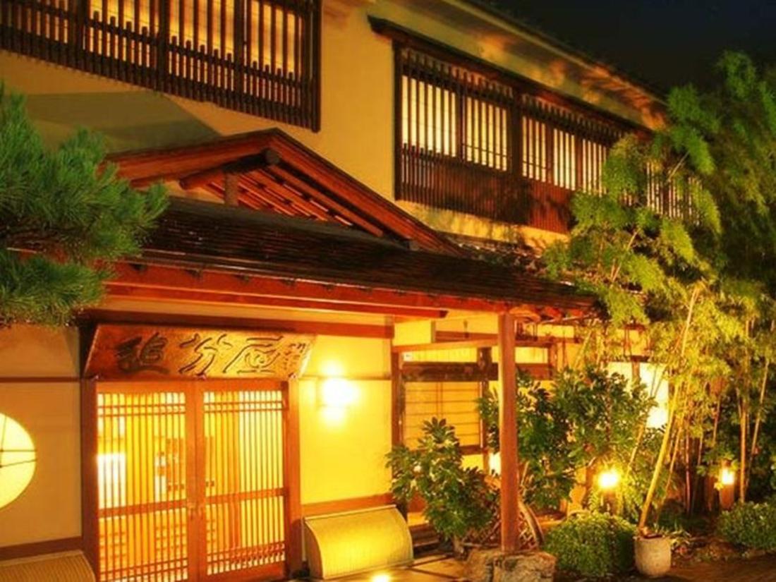 温泉小屋游戏_温泉的美_小美温泉屋