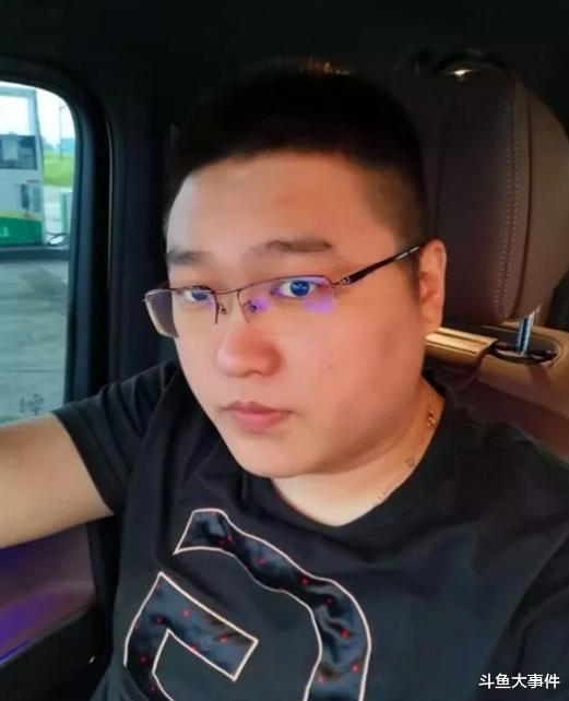 黑一阿旭